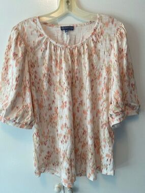 Democracy Ivory Floral Puff Sleeve Blouse with Peach Accents